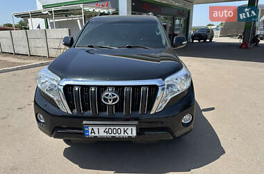 Позашляховик / Кросовер Toyota Land Cruiser Prado 2017 в 