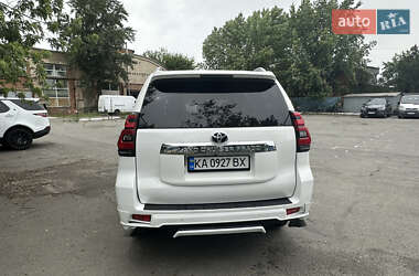 Позашляховик / Кросовер Toyota Land Cruiser Prado 2019 в 