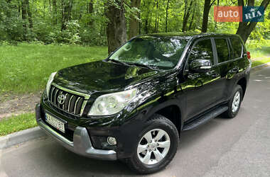 Внедорожник / Кроссовер Toyota Land Cruiser Prado 2011 в Киеве