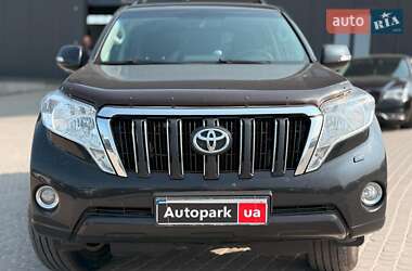 Внедорожник / Кроссовер Toyota Land Cruiser Prado 2016 в 