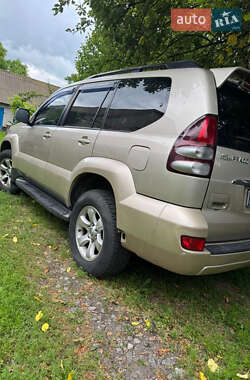 Внедорожник / Кроссовер Toyota Land Cruiser Prado 2006 в 