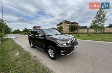 Внедорожник / Кроссовер Toyota Land Cruiser Prado 2019 в Киеве