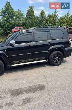 Внедорожник / Кроссовер Toyota Land Cruiser Prado 2007 в 