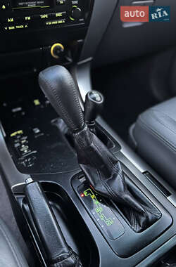 Внедорожник / Кроссовер Toyota Land Cruiser Prado 2006 в 