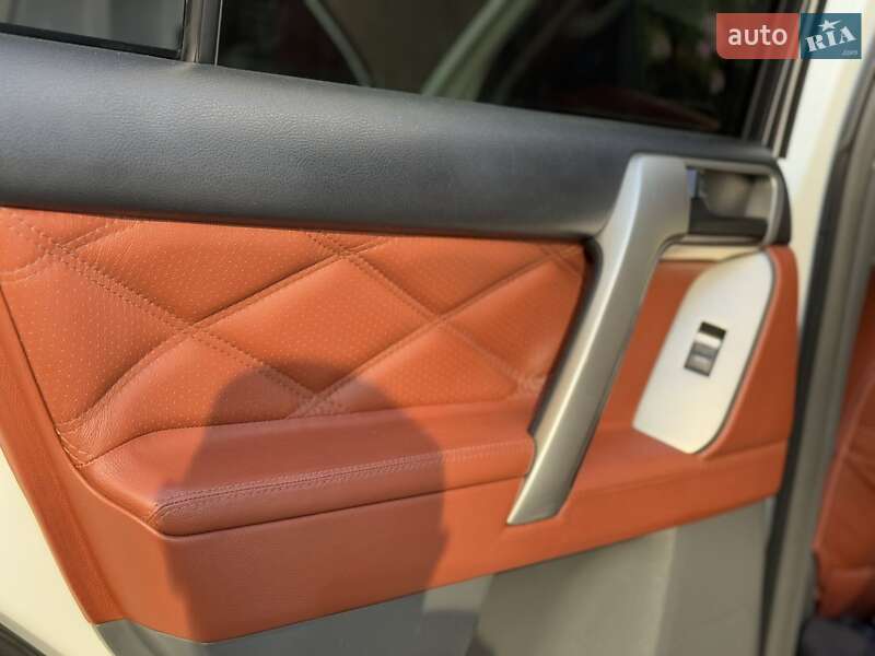 Внедорожник / Кроссовер Toyota Land Cruiser Prado 2011 в Ивано-Франковске фото 14 Внедорожник / Кроссовер Toyota Land Cruiser Prado 2011 в Ивано-Франковске