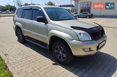 Позашляховик / Кросовер Toyota Land Cruiser Prado 2004 в Києві