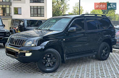 Позашляховик / Кросовер Toyota Land Cruiser Prado 2004 в Надвірній