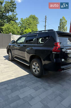 Позашляховик / Кросовер Toyota Land Cruiser Prado 2019 в Харкові