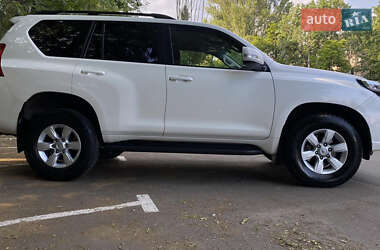 Внедорожник / Кроссовер Toyota Land Cruiser Prado 2017 в Одессе