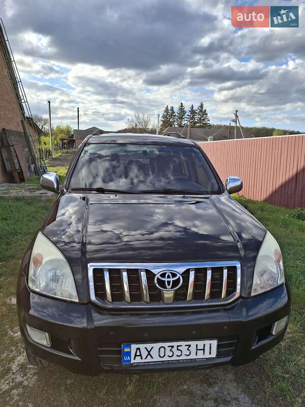 Внедорожник / Кроссовер Toyota Land Cruiser Prado 2005 в Краснокутске