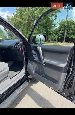 Внедорожник / Кроссовер Toyota Land Cruiser Prado 2013 в 