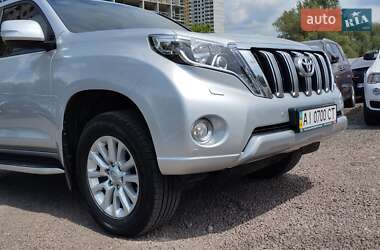 Внедорожник / Кроссовер Toyota Land Cruiser Prado 2017 в 