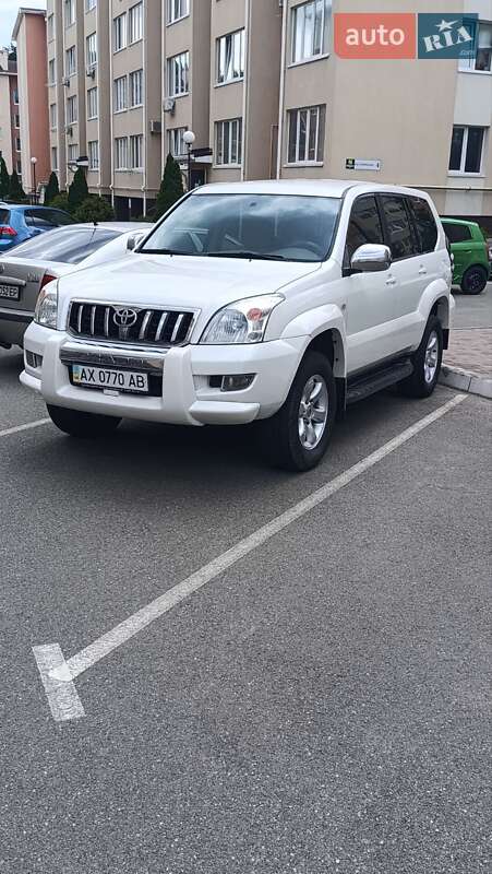 Toyota Land Cruiser Prado 2004