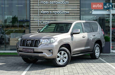 Позашляховик / Кросовер Toyota Land Cruiser Prado 2022 в Львові