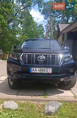 Позашляховик / Кросовер Toyota Land Cruiser Prado 2019 в Києві