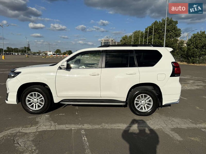 Позашляховик / Кросовер Toyota Land Cruiser Prado 2019 в Одесі