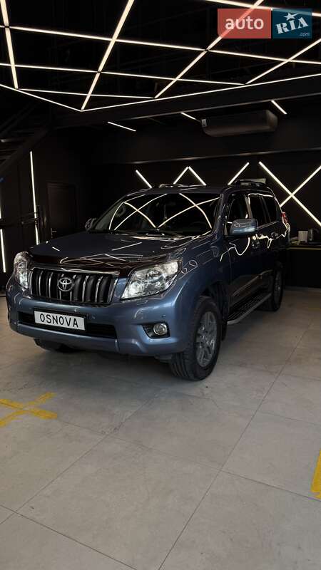 Позашляховик / Кросовер Toyota Land Cruiser Prado 2012 в Києві фото 7 Позашляховик / Кросовер Toyota Land Cruiser Prado 2012 в Києві