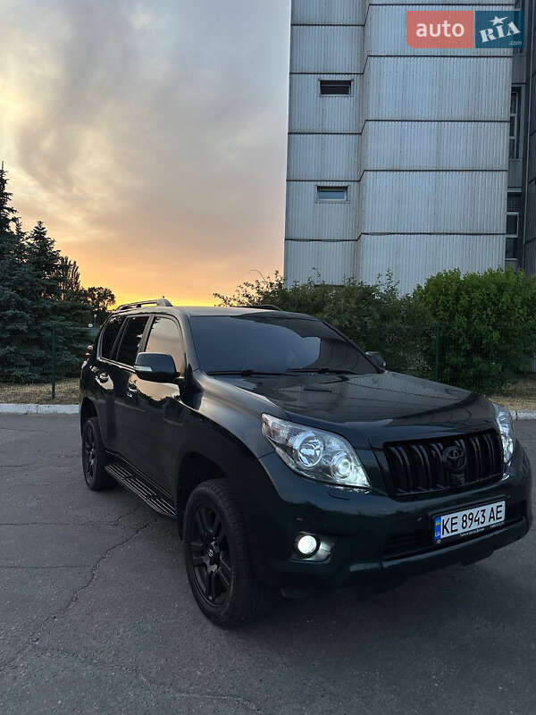 Toyota Land Cruiser Prado 2010