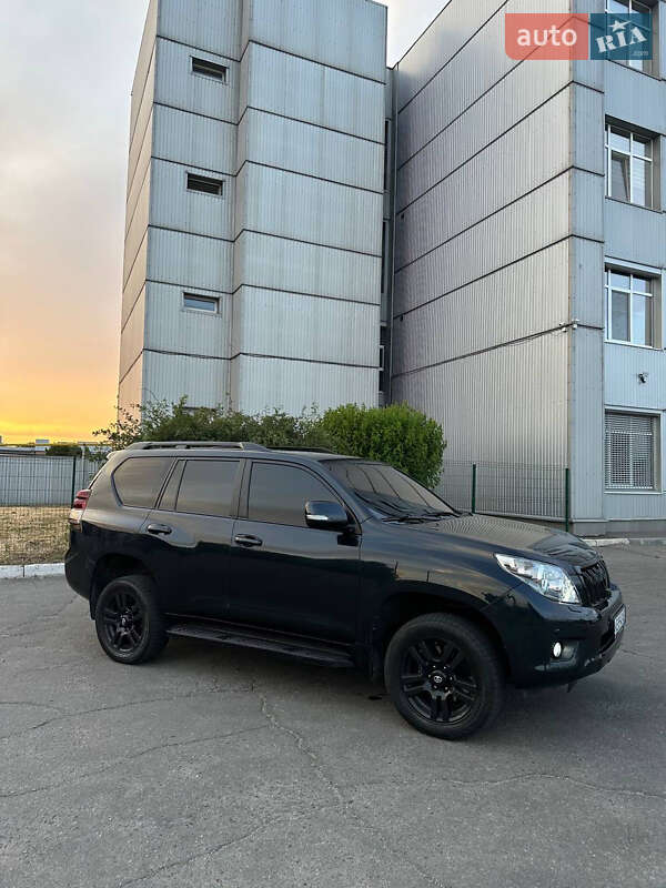 Внедорожник / Кроссовер Toyota Land Cruiser Prado 2010 в Днепре фото 6 Внедорожник / Кроссовер Toyota Land Cruiser Prado 2010 в Днепре
