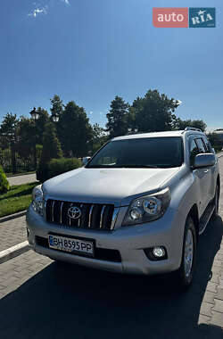 Внедорожник / Кроссовер Toyota Land Cruiser Prado 2011 в Измаиле
