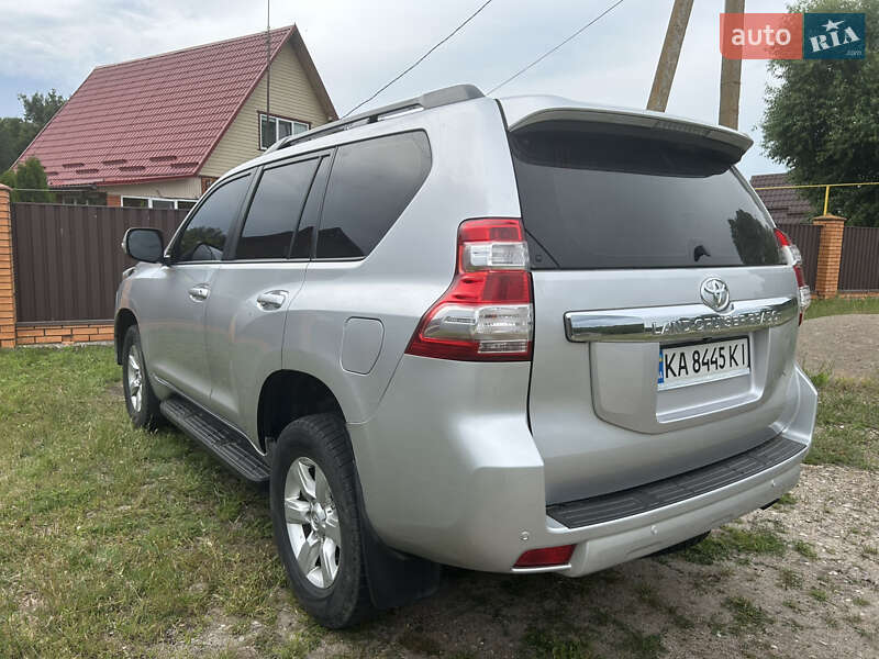 Внедорожник / Кроссовер Toyota Land Cruiser Prado 2015 в Конотопе