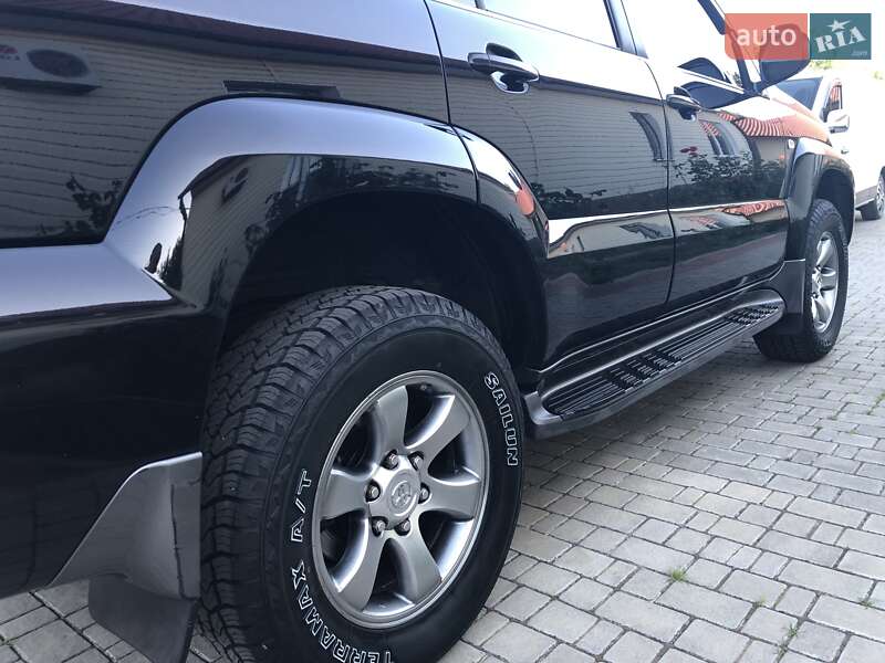 Позашляховик / Кросовер Toyota Land Cruiser Prado 2008 в Кривому Розі