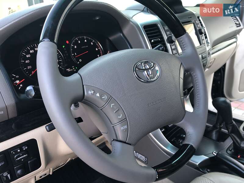 Позашляховик / Кросовер Toyota Land Cruiser Prado 2008 в Кривому Розі