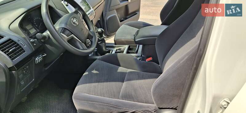 Внедорожник / Кроссовер Toyota Land Cruiser Prado 2021 в Киеве