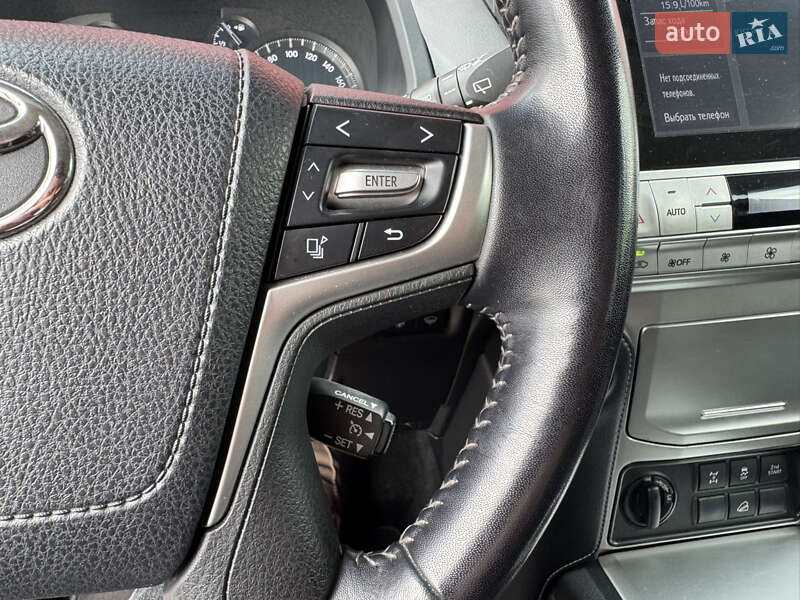Внедорожник / Кроссовер Toyota Land Cruiser Prado 2021 в Киеве