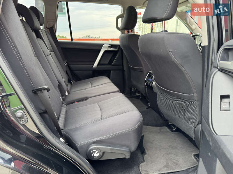 Внедорожник / Кроссовер Toyota Land Cruiser Prado 2021 в Киеве