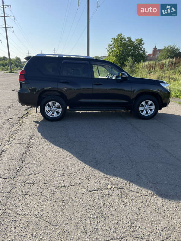 Внедорожник / Кроссовер Toyota Land Cruiser Prado 2019 в Полтаве