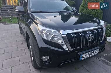Позашляховик / Кросовер Toyota Land Cruiser Prado 2014 в 