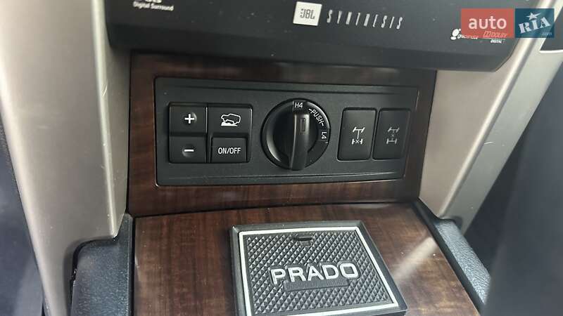 Позашляховик / Кросовер Toyota Land Cruiser Prado 2013 в Києві