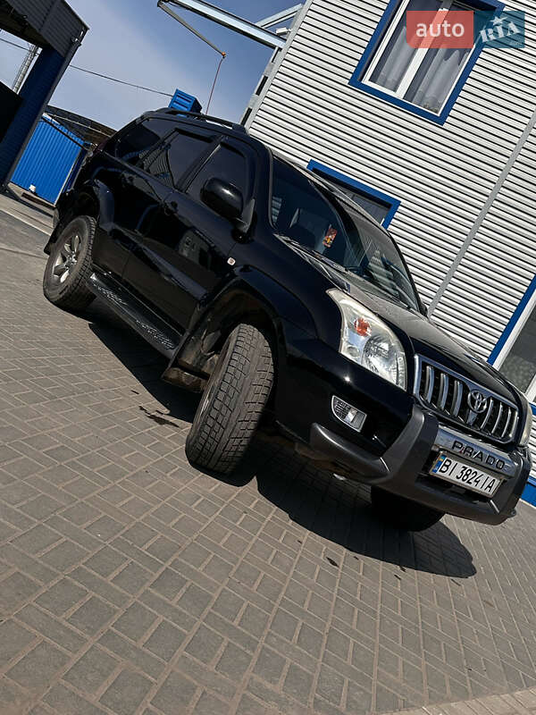 Внедорожник / Кроссовер Toyota Land Cruiser Prado 2006 в Полтаве