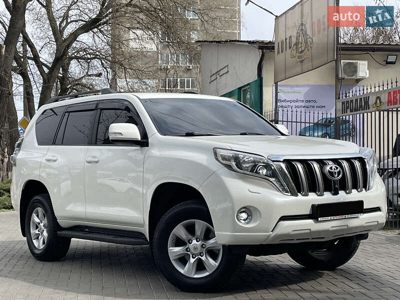 Toyota Land Cruiser Prado 2010