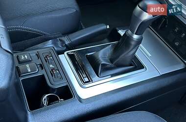 Внедорожник / Кроссовер Toyota Land Cruiser Prado 2020 в 