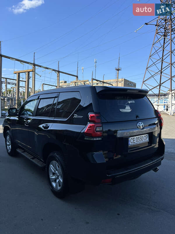 Внедорожник / Кроссовер Toyota Land Cruiser Prado 2022 в Черновцах