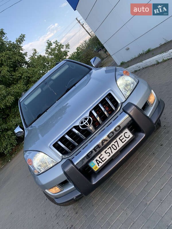 Внедорожник / Кроссовер Toyota Land Cruiser Prado 2007 в Днепре