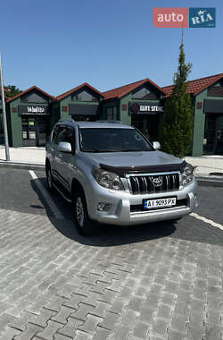 Позашляховик / Кросовер Toyota Land Cruiser Prado 2010 в Києві