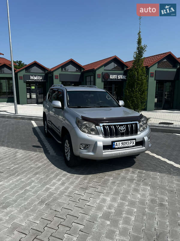 Toyota Land Cruiser Prado 2010