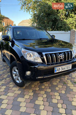Внедорожник / Кроссовер Toyota Land Cruiser Prado 2012 в 