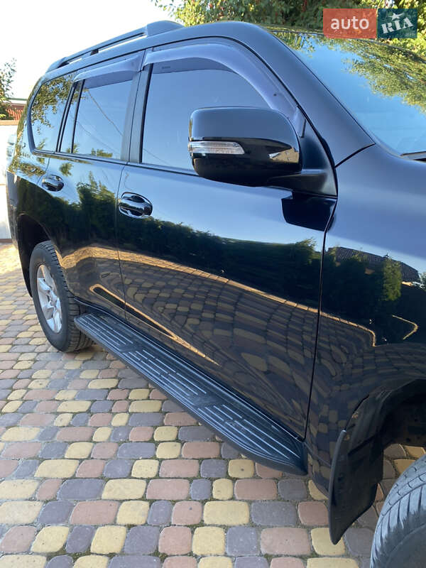 Внедорожник / Кроссовер Toyota Land Cruiser Prado 2012 в Хмельнике
