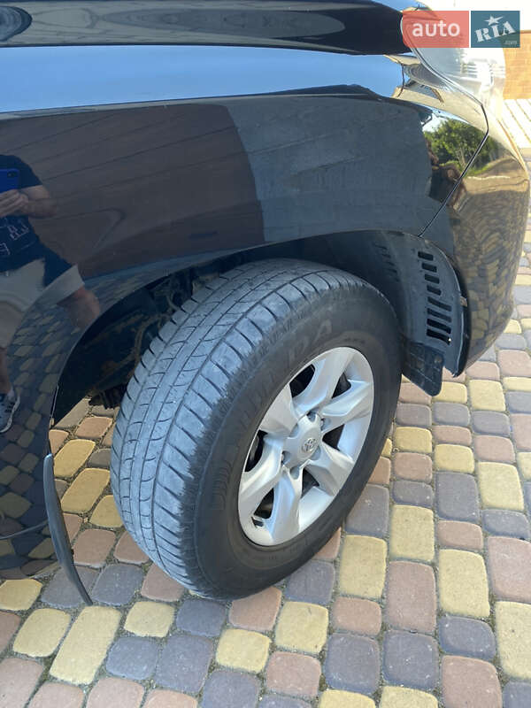 Внедорожник / Кроссовер Toyota Land Cruiser Prado 2012 в Хмельнике
