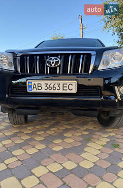 Внедорожник / Кроссовер Toyota Land Cruiser Prado 2012 в 