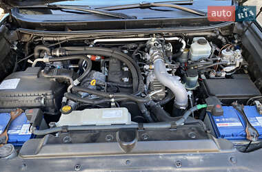 Внедорожник / Кроссовер Toyota Land Cruiser Prado 2012 в 
