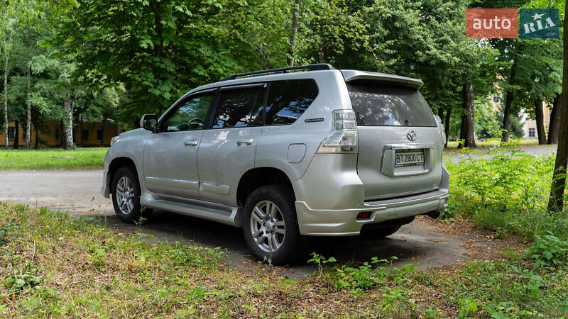 Внедорожник / Кроссовер Toyota Land Cruiser Prado 2012 в Звягеле