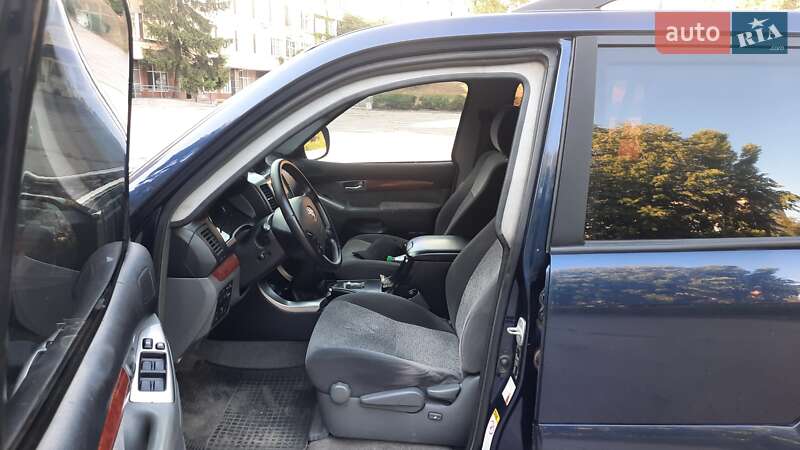 Внедорожник / Кроссовер Toyota Land Cruiser Prado 2007 в Харькове