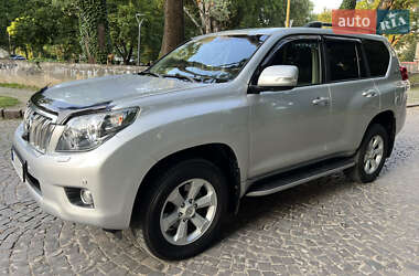 Позашляховик / Кросовер Toyota Land Cruiser Prado 2011 в Ужгороді