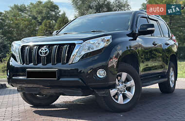 Внедорожник / Кроссовер Toyota Land Cruiser Prado 2017 в Днепре
