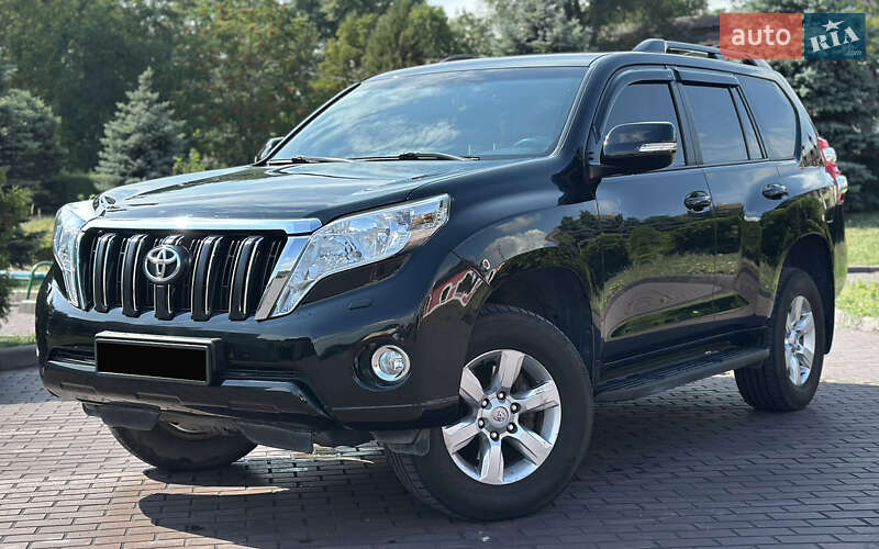 Внедорожник / Кроссовер Toyota Land Cruiser Prado 2017 в Днепре